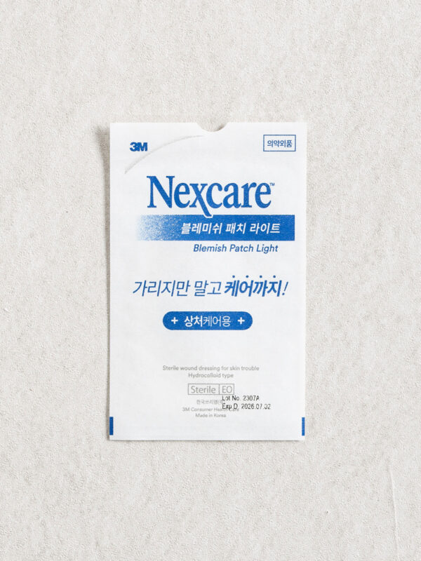 3M Nexcare Blemish Patch Light — 32 Patches - Image 8